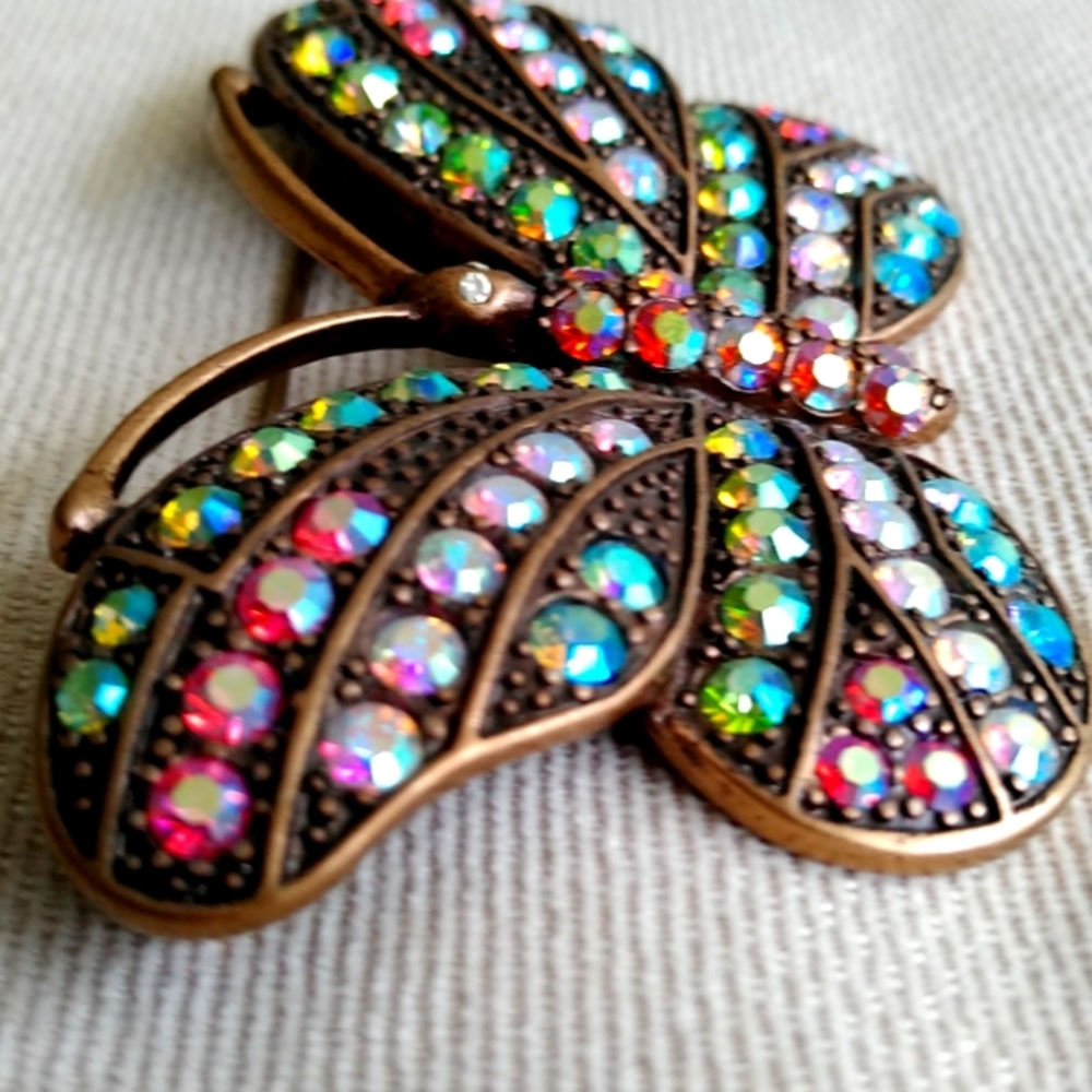 KIRKS FOLLY LARGE BUTTERFLY PIN - Picture 2 of 6